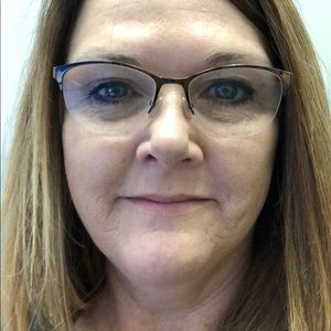 Meet your Posher, Danette